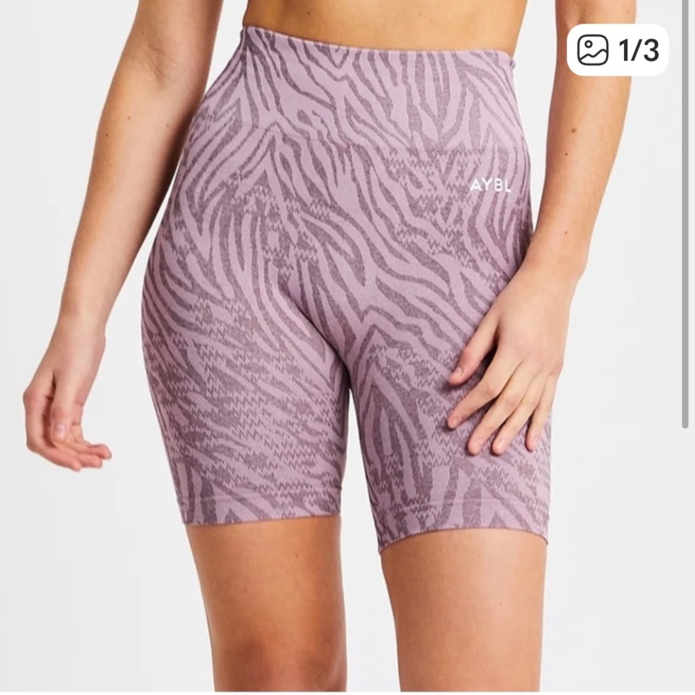 AYBL Animal Seamless‎ Shorts Mauve Lilac Medium